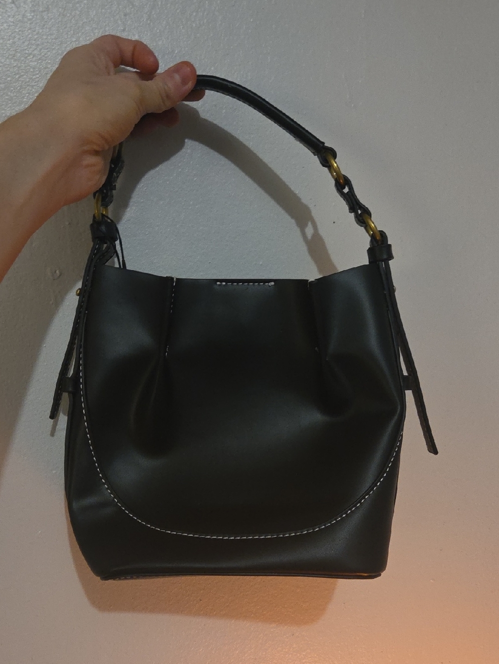 ZARA Black Mini Bucket Bag - Classic Minimalist